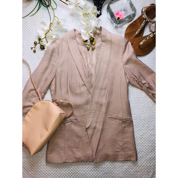 LC Lauren Conrad Jackets & Blazers - Lauren Conrad blush 3/4 sleeve blazer